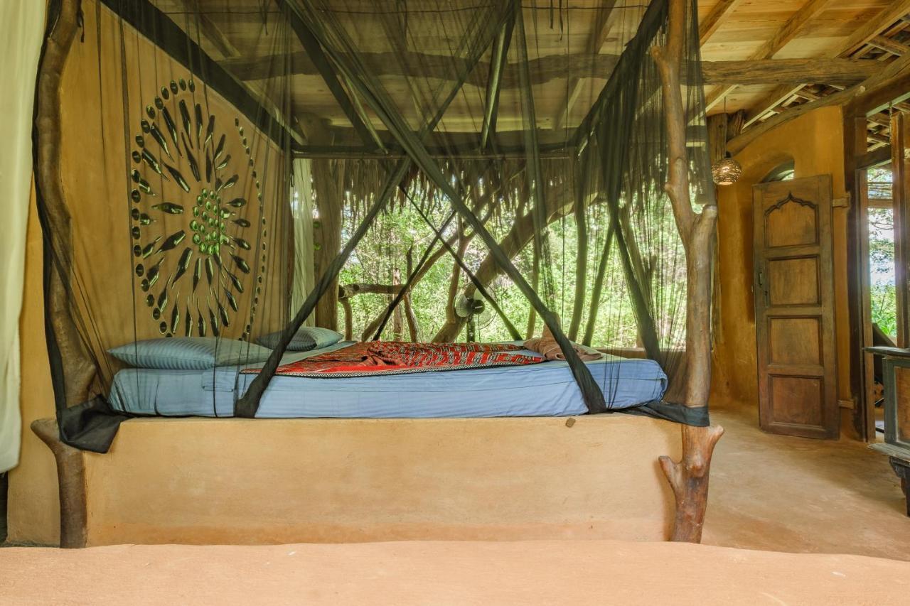 Вилла Banyan Camp Hambegamuwa Экстерьер фото