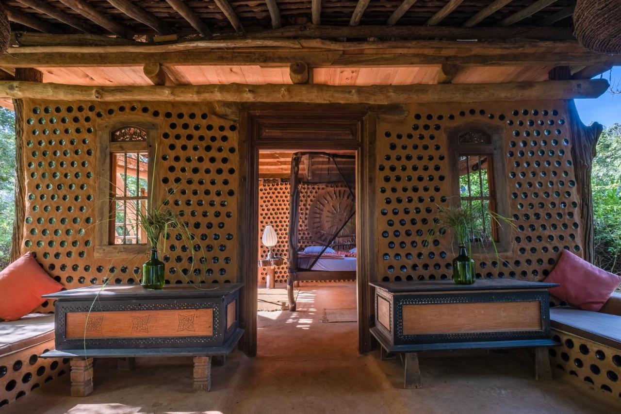 Вилла Banyan Camp Hambegamuwa Экстерьер фото